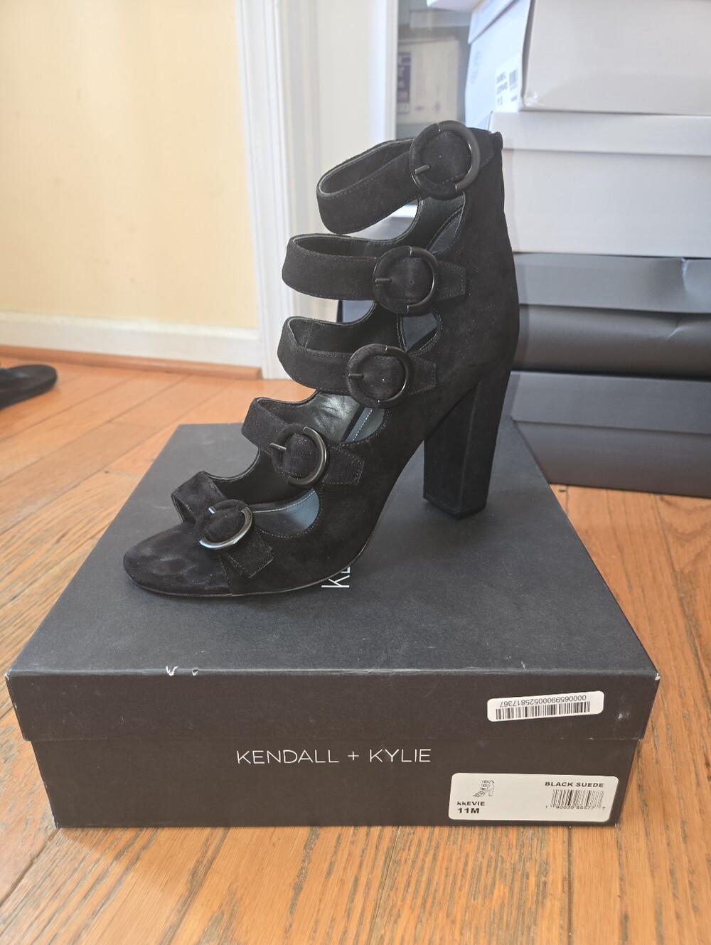 Kendall & Kylie Black Suede Strappy Block Heel Sandals